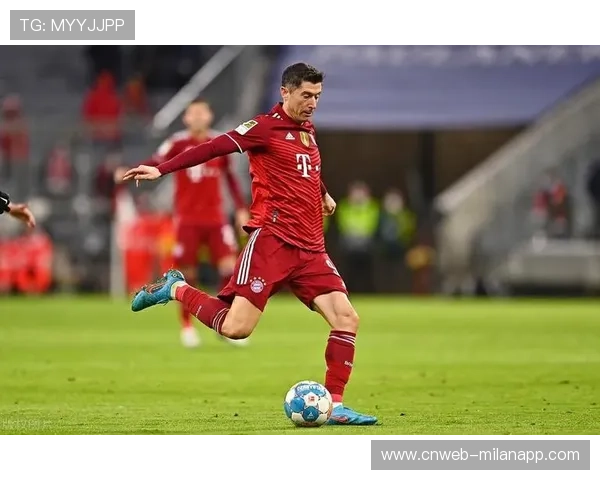 拜仁主导控球持续压迫，快速反击成有效得分手段